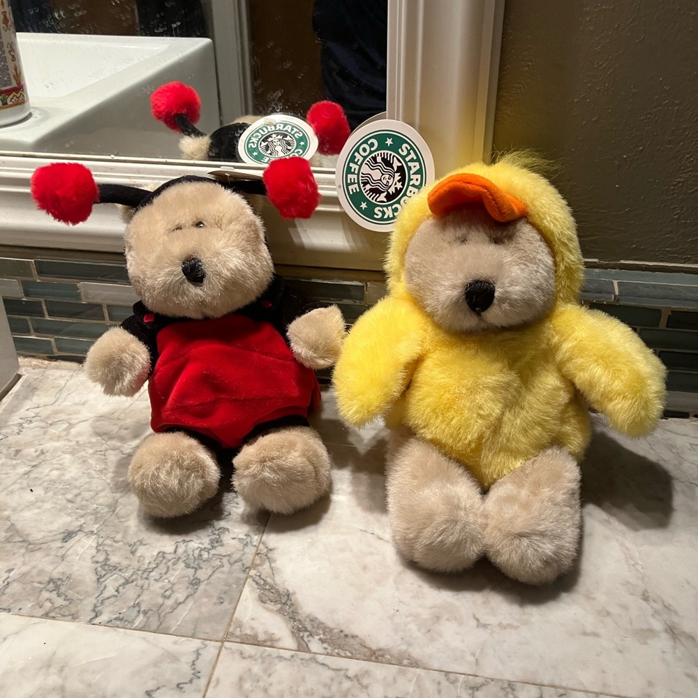 Two New 1999 & 2001 Starbucks Bearista Bears Yellow Ducky & Lady Bug Bear NWT